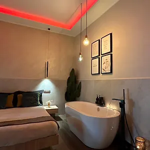 Apartamento Falco Deluxe, Nápoles